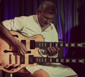VRavi Guitar Fusion at The Bflat Bar, Bangalore